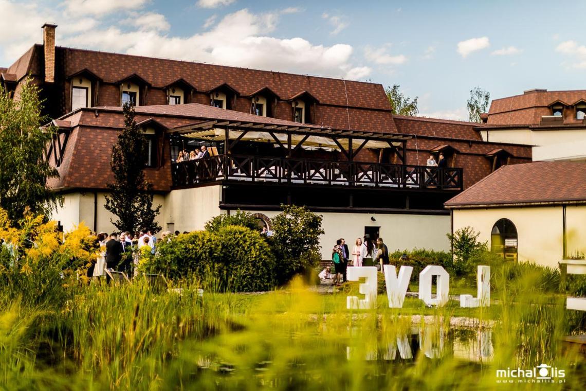 Hotel Rozdroze Nieborow Exterior photo